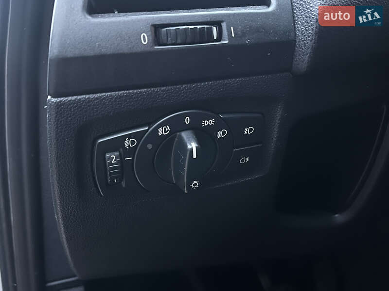 Хэтчбек BMW 1 Series 2005 в Харькове