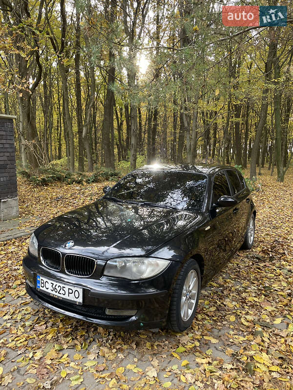 Хэтчбек BMW 1 Series 2007 в Львове фото 2 Хэтчбек BMW 1 Series 2007 в Львове
