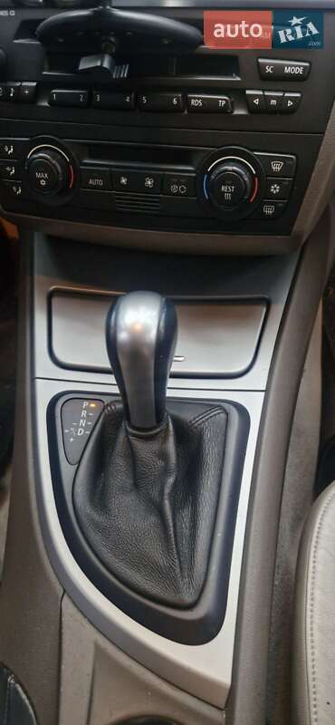 Хэтчбек BMW 1 Series 2005 в Вараше фото 9 Хэтчбек BMW 1 Series 2005 в Вараше