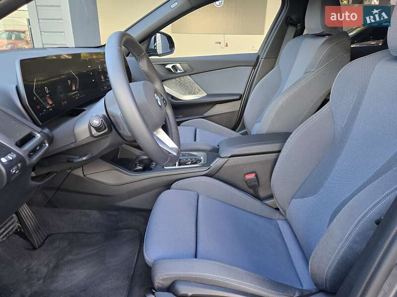 Хэтчбек BMW 1 Series 2024 в Одессе