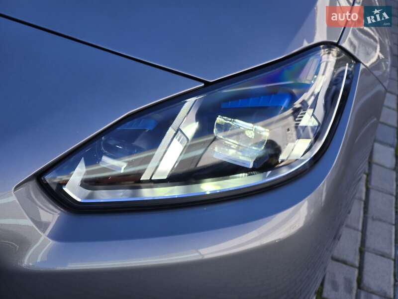 Хэтчбек BMW 1 Series 2024 в Одессе