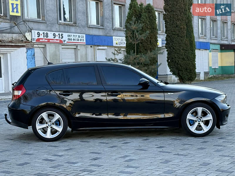 Хэтчбек BMW 1 Series 2005 в Ровно