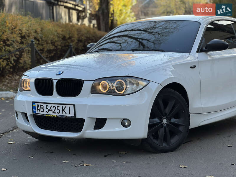 Хэтчбек BMW 1 Series 2008 в Киеве
