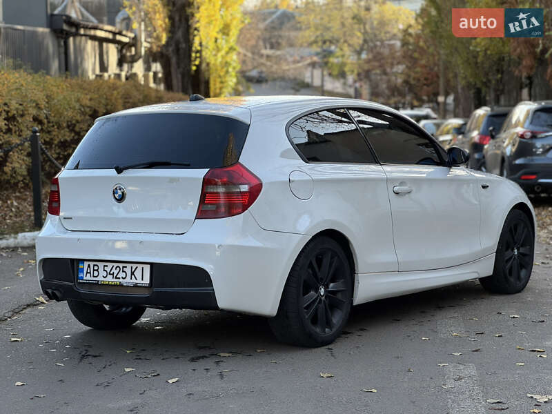 Хэтчбек BMW 1 Series 2008 в Киеве