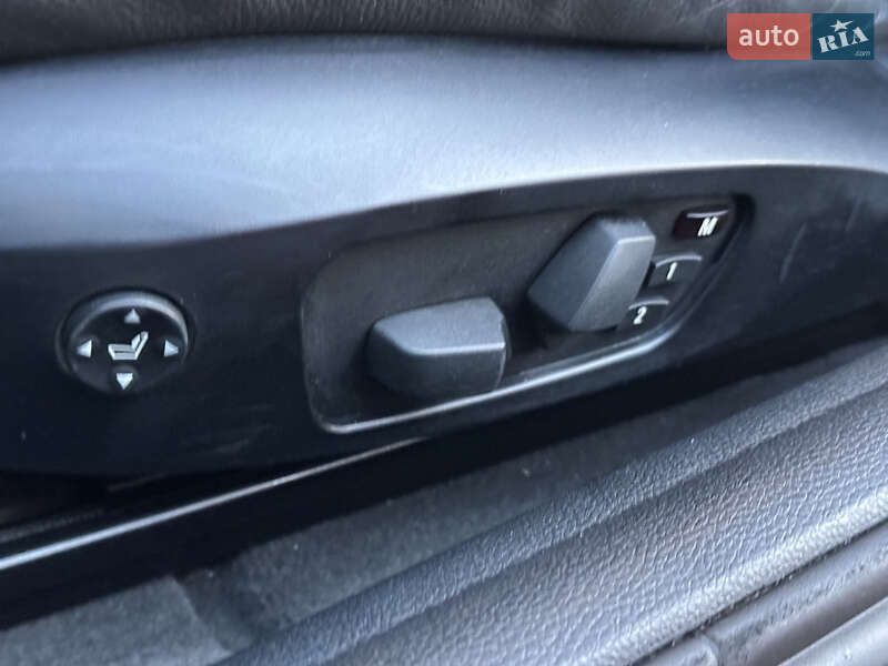 Купе BMW 1 Series 2009 в Киеве