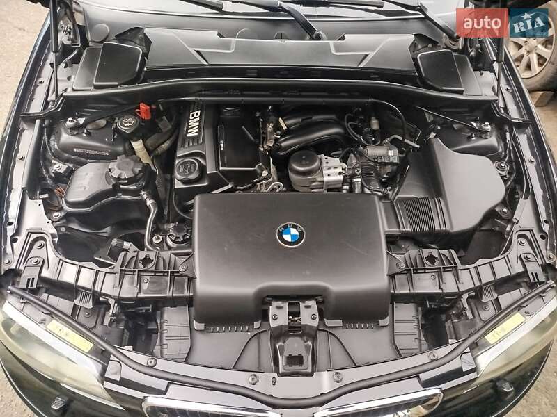 Купе BMW 1 Series 2007 в Киеве фото 23 Купе BMW 1 Series 2007 в Киеве