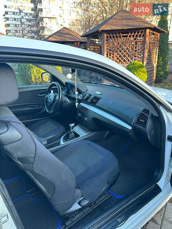 Хетчбек BMW 1 Series 2010 в Львові
