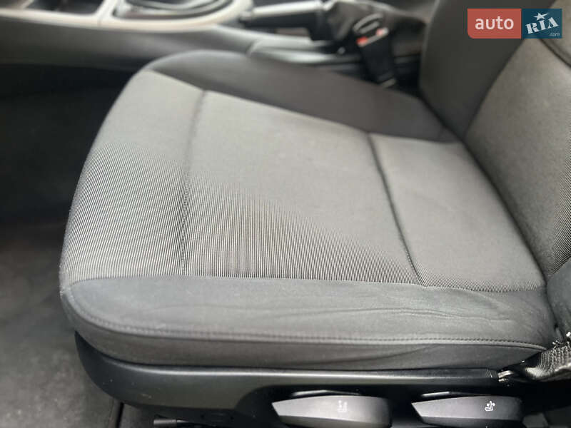 Хэтчбек BMW 1 Series 2006 в Хмельницком фото 19 Хэтчбек BMW 1 Series 2006 в Хмельницком