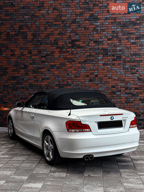Кабріолет BMW 1 Series 2013 в Дніпрі
