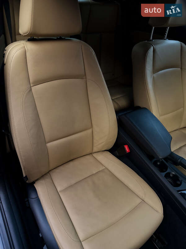 Кабріолет BMW 1 Series 2013 в Дніпрі