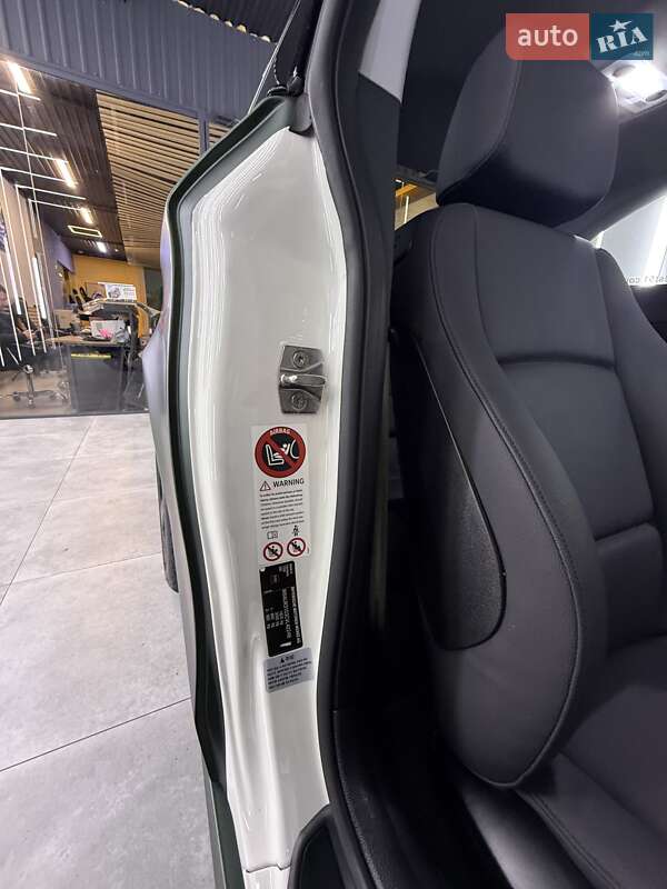 Купе BMW 1 Series 2012 в Киеве