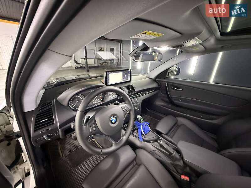 Купе BMW 1 Series 2012 в Киеве
