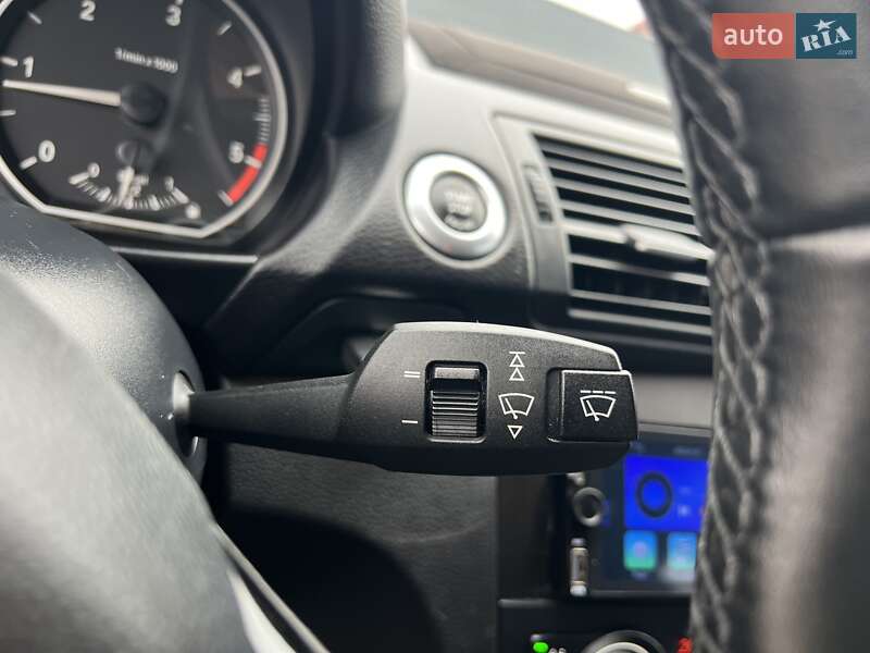 Хэтчбек BMW 1 Series 2010 в Богуславе фото 41 Хэтчбек BMW 1 Series 2010 в Богуславе