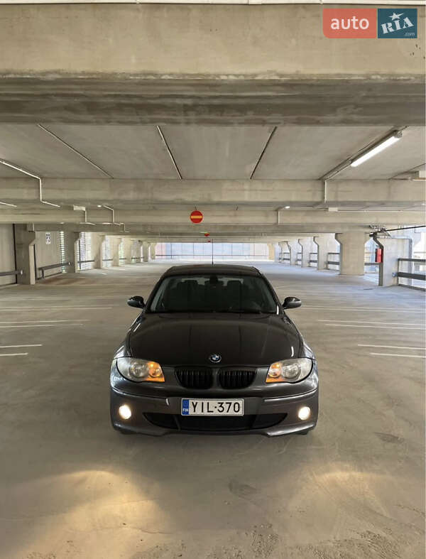 Хэтчбек BMW 1 Series 2006 в Киеве