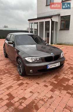 Хэтчбек BMW 1 Series 2005 в Жашкове