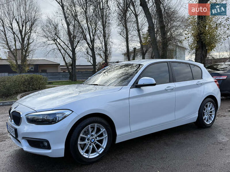 Хэтчбек BMW 1 Series 2018 в Киеве фото 2 Хэтчбек BMW 1 Series 2018 в Киеве