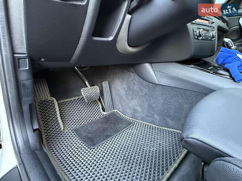 Купе BMW 1 Series 2012 в Киеве