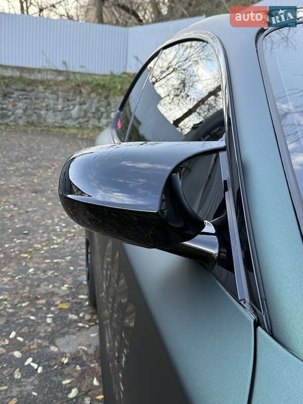 Купе BMW 1 Series 2012 в Киеве