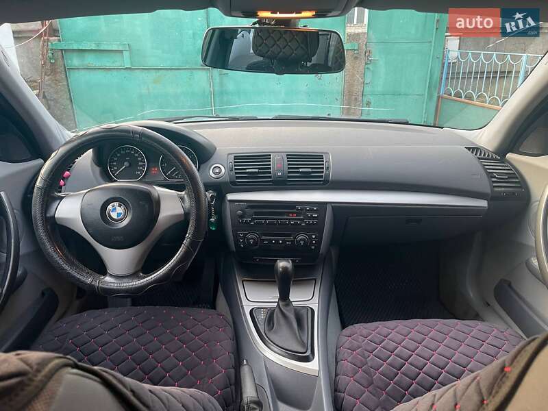 Хэтчбек BMW 1 Series 2005 в Светловодске фото 8 Хэтчбек BMW 1 Series 2005 в Светловодске