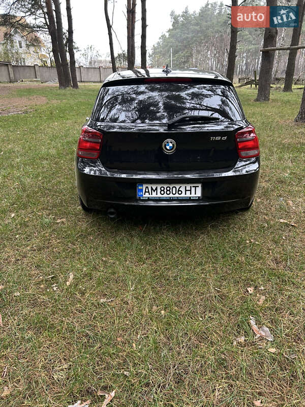 Хэтчбек BMW 1 Series 2012 в Бердичеве