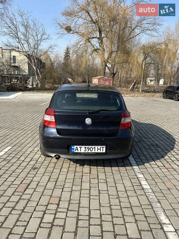 Хетчбек BMW 1 Series 2006 в Івано-Франківську