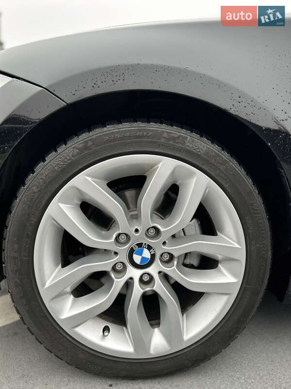 Хетчбек BMW 1 Series 2010 в Києві фото 14 Хетчбек BMW 1 Series 2010 в Києві