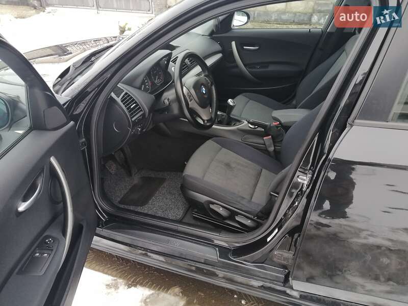 Хэтчбек BMW 1 Series 2005 в Тернополе фото 16 Хэтчбек BMW 1 Series 2005 в Тернополе