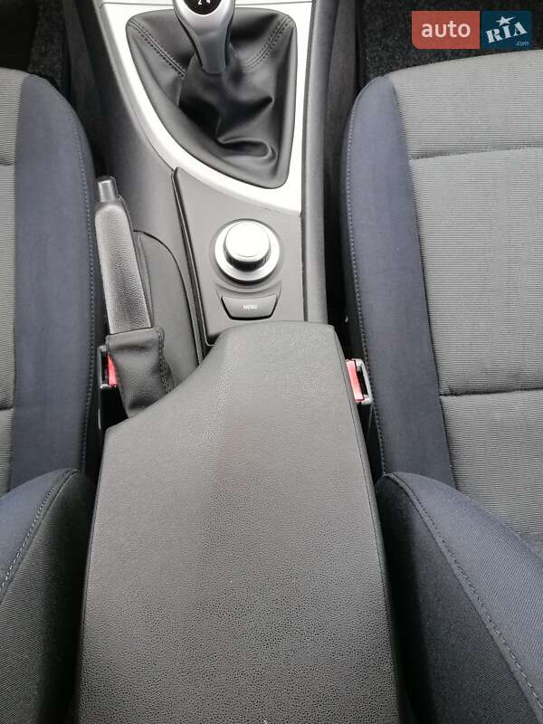 Хэтчбек BMW 1 Series 2005 в Тернополе фото 25 Хэтчбек BMW 1 Series 2005 в Тернополе