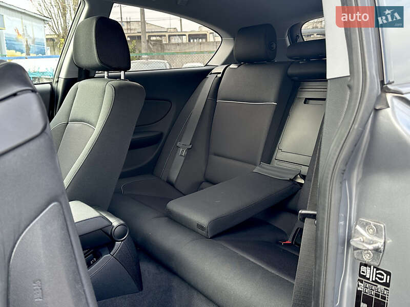 Купе BMW 1 Series 2011 в Києві фото 17 Купе BMW 1 Series 2011 в Києві