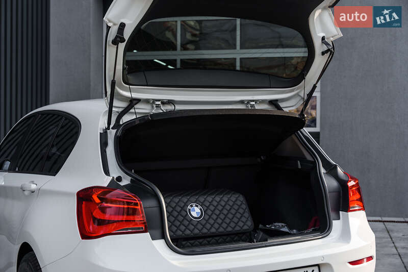 Хетчбек BMW 1 Series 2017 в Києві