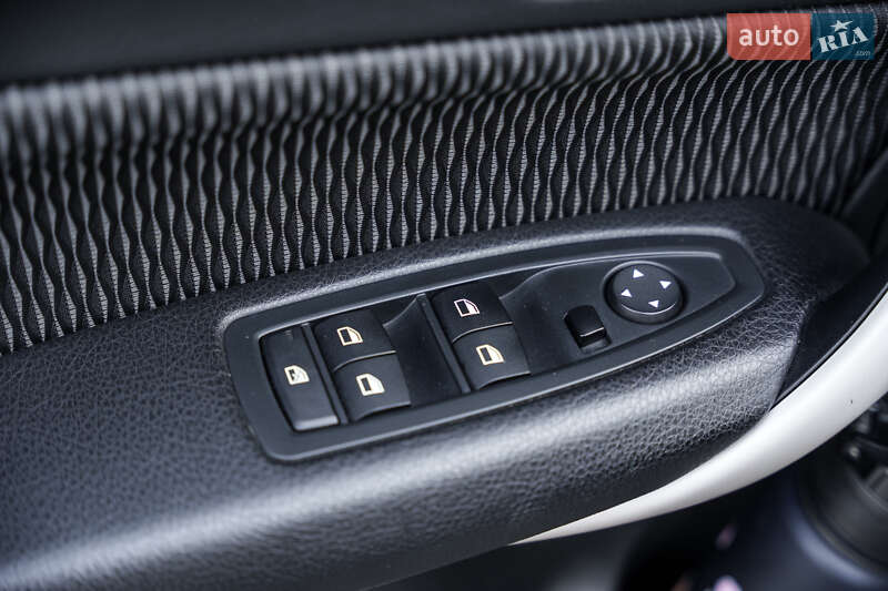 Хетчбек BMW 1 Series 2017 в Києві