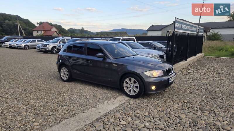 Хэтчбек BMW 1 Series 2005 в Тячеве фото 3 Хэтчбек BMW 1 Series 2005 в Тячеве