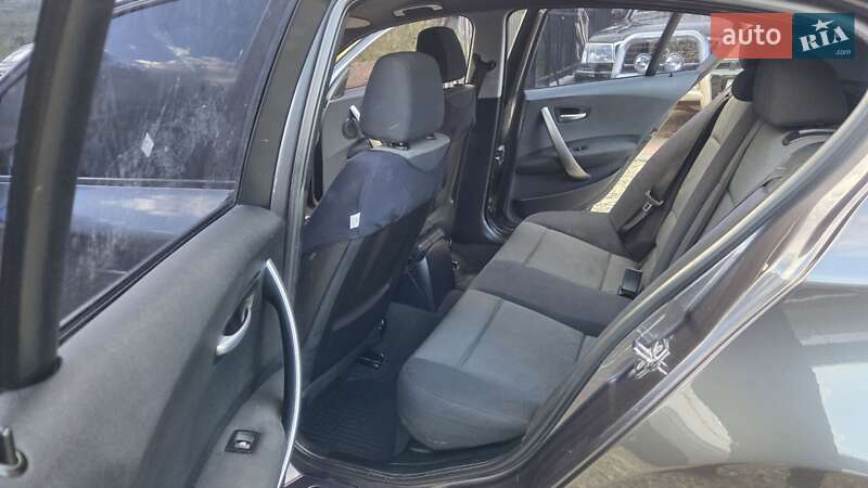 Хэтчбек BMW 1 Series 2005 в Тячеве фото 17 Хэтчбек BMW 1 Series 2005 в Тячеве