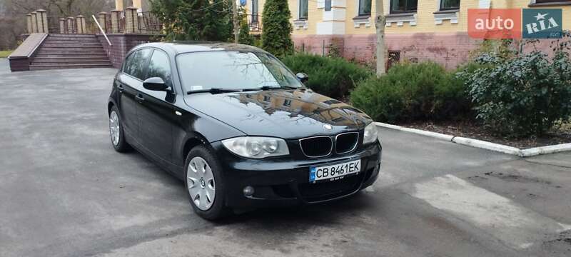 BMW 1 Series 2005