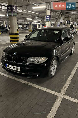 Хэтчбек BMW 1 Series 2007 в Киеве