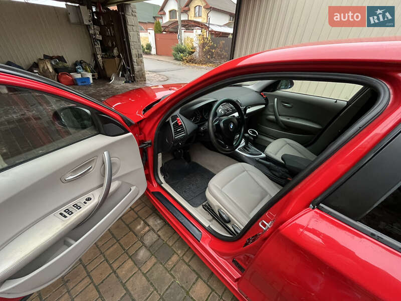 Хетчбек BMW 1 Series 2005 в Києві