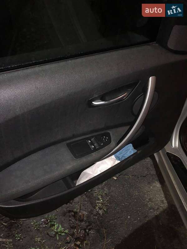 Хэтчбек BMW 1 Series 2005 в Чернигове