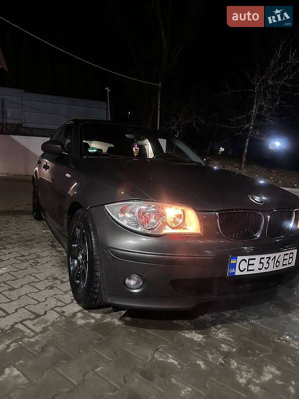 Хэтчбек BMW 1 Series 2005 в Черновцах