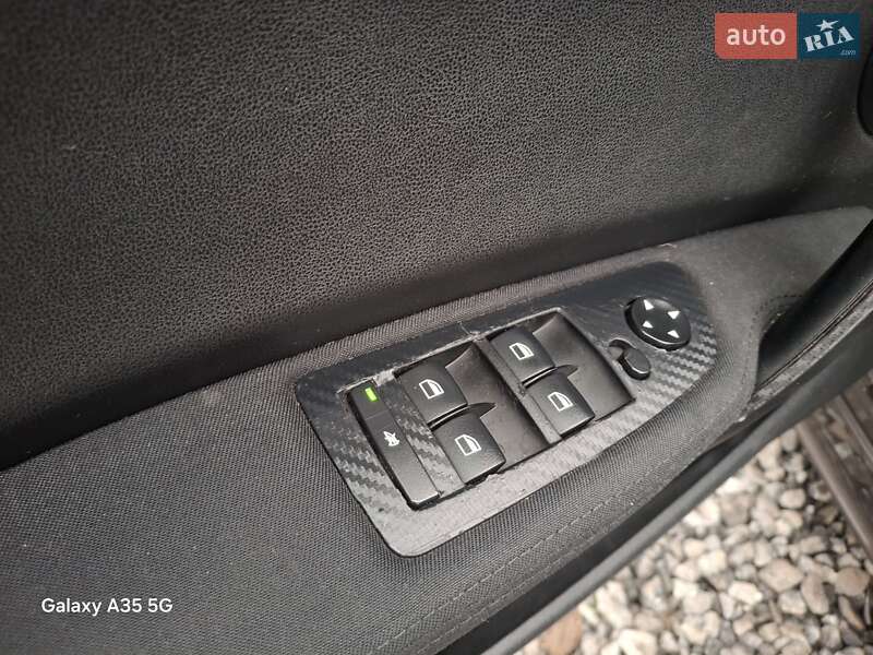 Хэтчбек BMW 1 Series 2005 в Иваничах