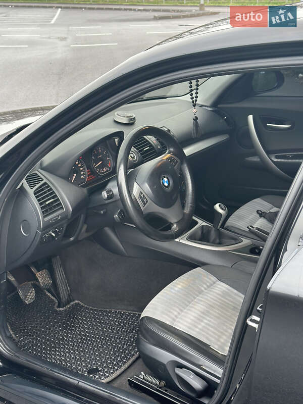 Хэтчбек BMW 1 Series 2005 в Днепре фото 2 Хэтчбек BMW 1 Series 2005 в Днепре