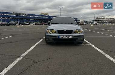 Хэтчбек BMW 1 Series 2005 в Киеве