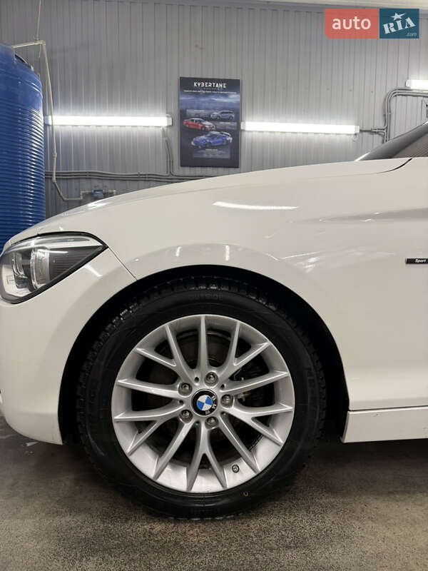 Хетчбек BMW 1 Series 2015 в Києві фото 19 Хетчбек BMW 1 Series 2015 в Києві