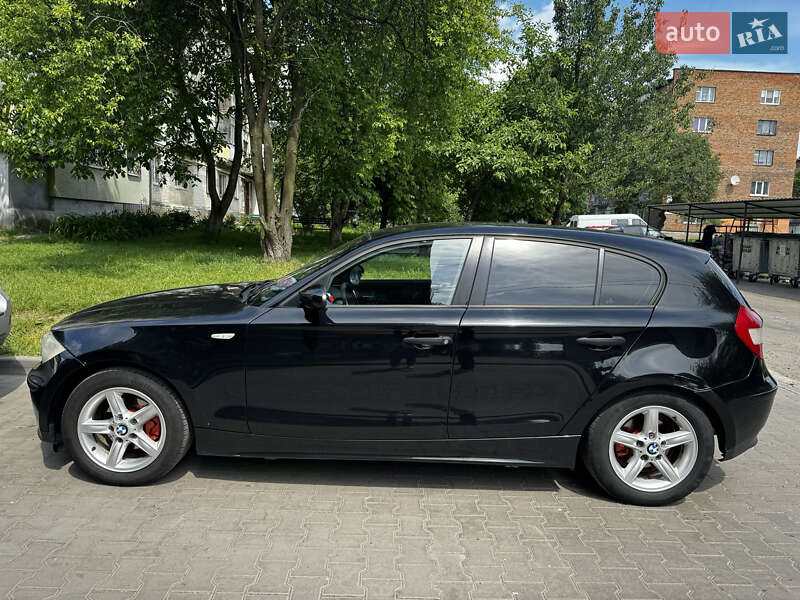 Хэтчбек BMW 1 Series 2006 в Львове фото 2 Хэтчбек BMW 1 Series 2006 в Львове