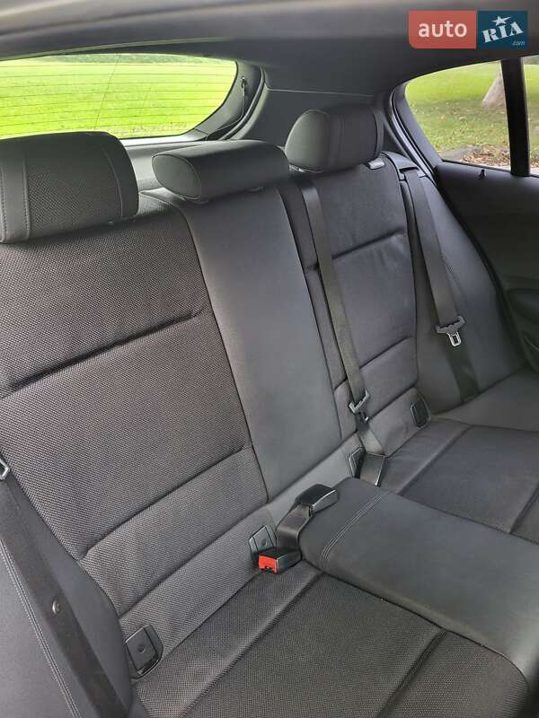 Хетчбек BMW 1 Series 2007 в Харкові фото 21 Хетчбек BMW 1 Series 2007 в Харкові