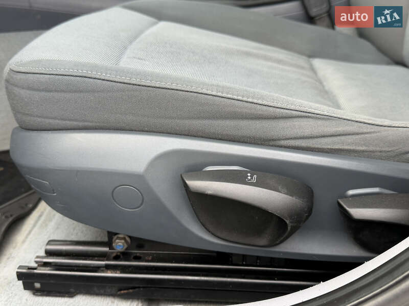 Хэтчбек BMW 1 Series 2005 в Днепре