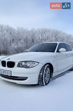 Хетчбек BMW 1 Series 2008 в Чернігові