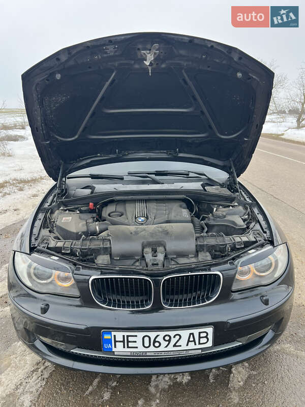Хэтчбек BMW 1 Series 2010 в Белгороде-Днестровском