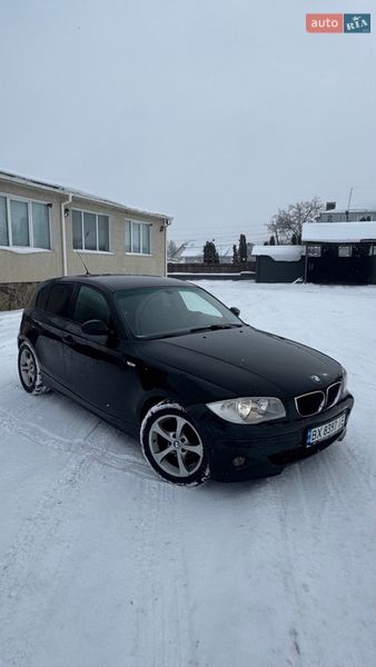 Хэтчбек BMW 1 Series 2005 в Дунаевцах