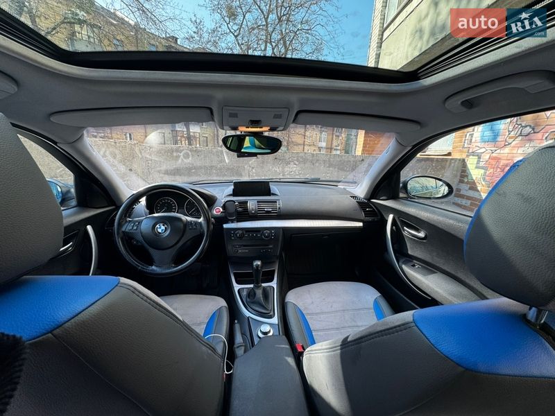 Хэтчбек BMW 1 Series 2004 в Киеве