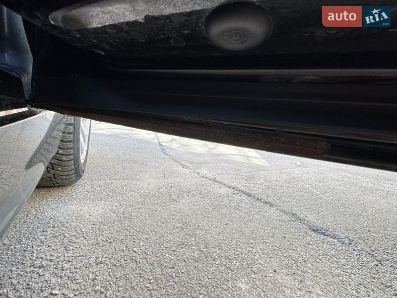 Хэтчбек BMW 1 Series 2004 в Киеве